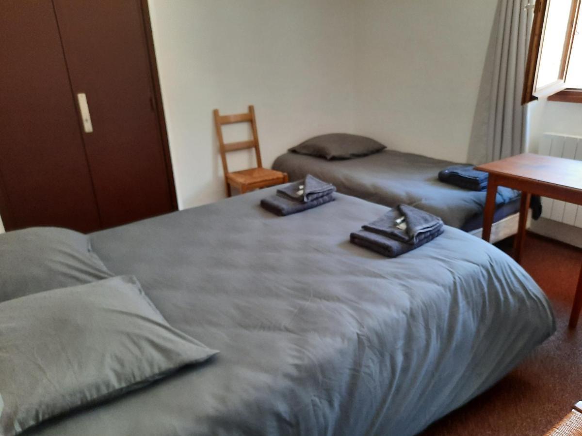 Entraunes Auberge Roche Grande מראה חיצוני תמונה
